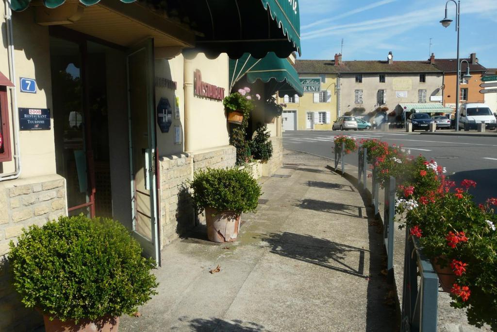 Hostellerie D'Heloise Logis Κλυνύ Εξωτερικό φωτογραφία